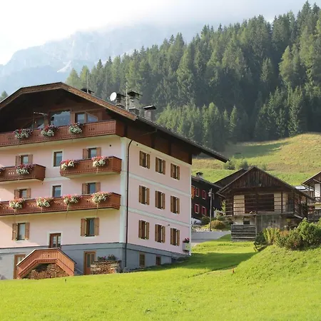 Kratter Alpenplick شقة سابادا