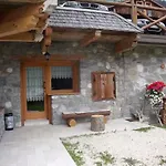 Kratter Alpenplick 아파트